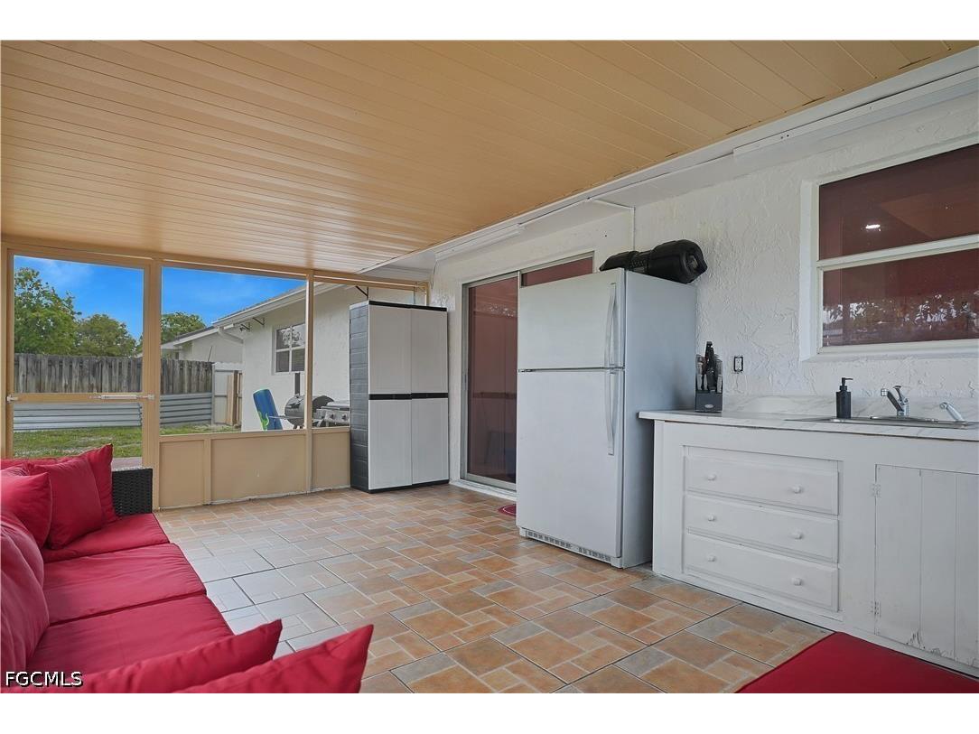 8641 NW 8th Street Pembroke Pines FL 33024 2026020075 image19