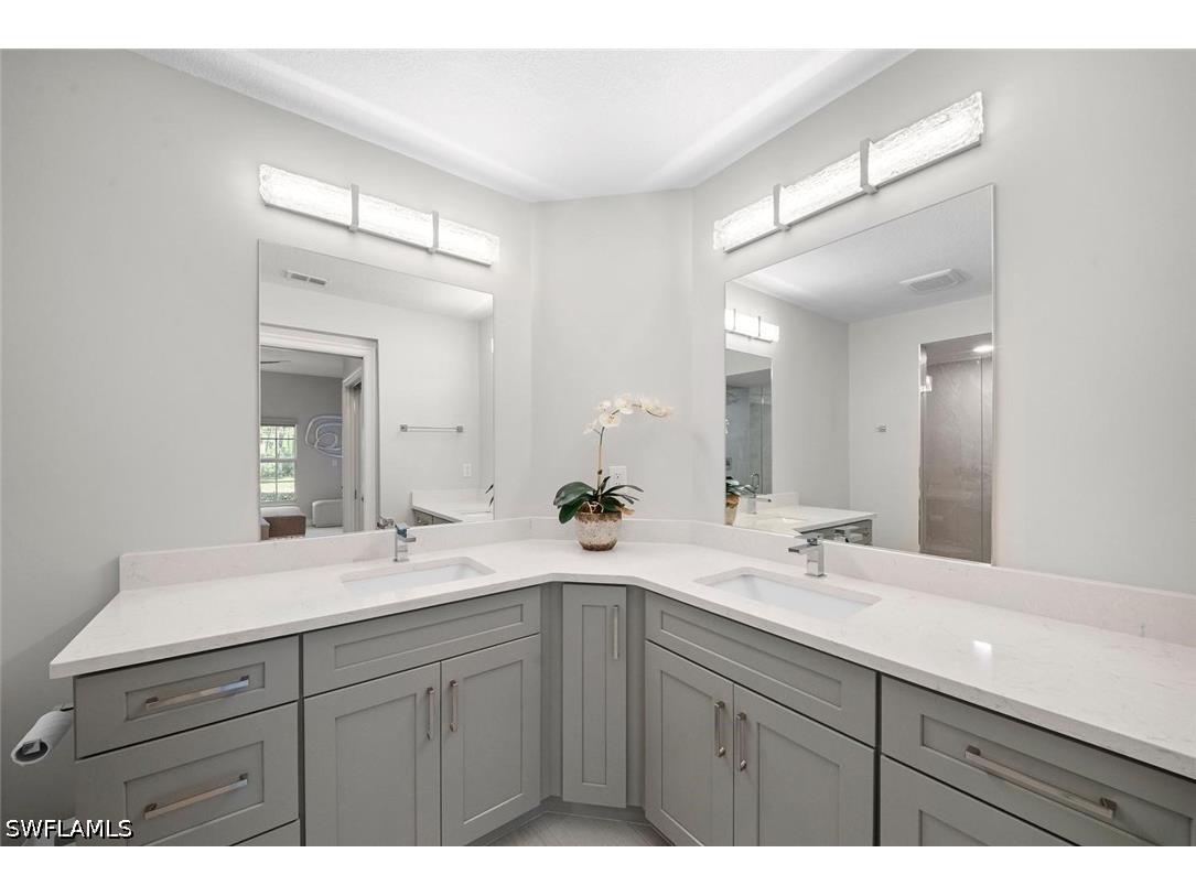 8641 Piazza Del Lago Circle #101 Estero FL 33928 226021373 image31