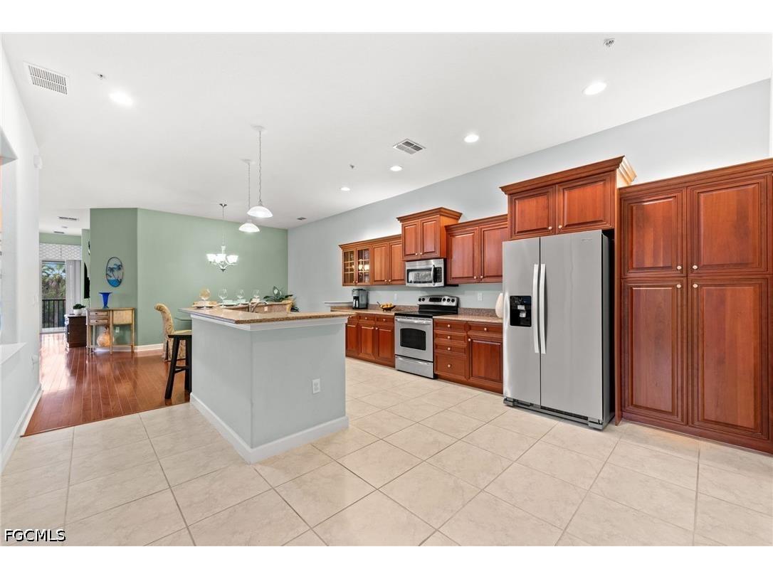 8641 Piazza Del Lago Circle #201 Estero FL 33928 2026028929 image12