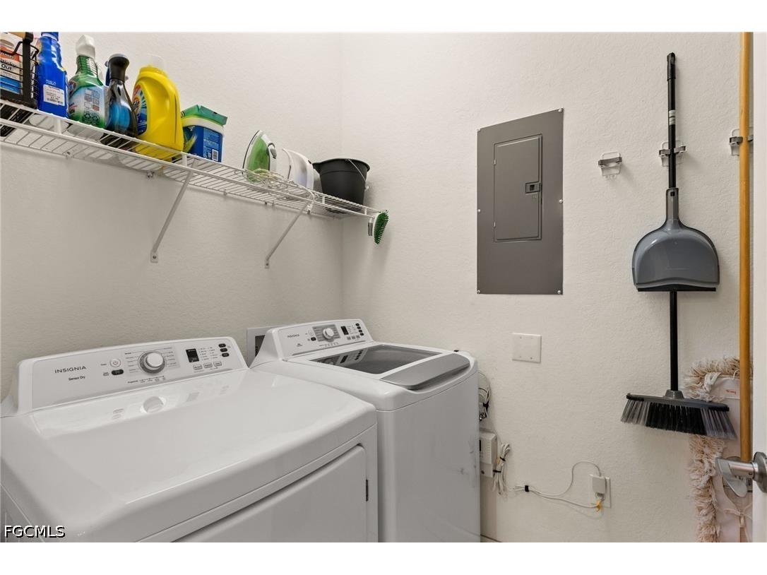 8641 Piazza Del Lago Circle #201 Estero FL 33928 2026028929 image16
