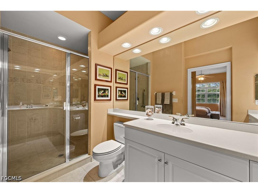 8641 Piazza Del Lago Circle #201 Estero FL 33928 2026028929 image23