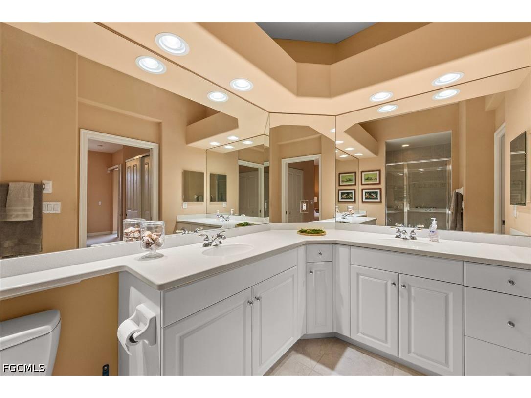 8641 Piazza Del Lago Circle #201 Estero FL 33928 2026028929 image24