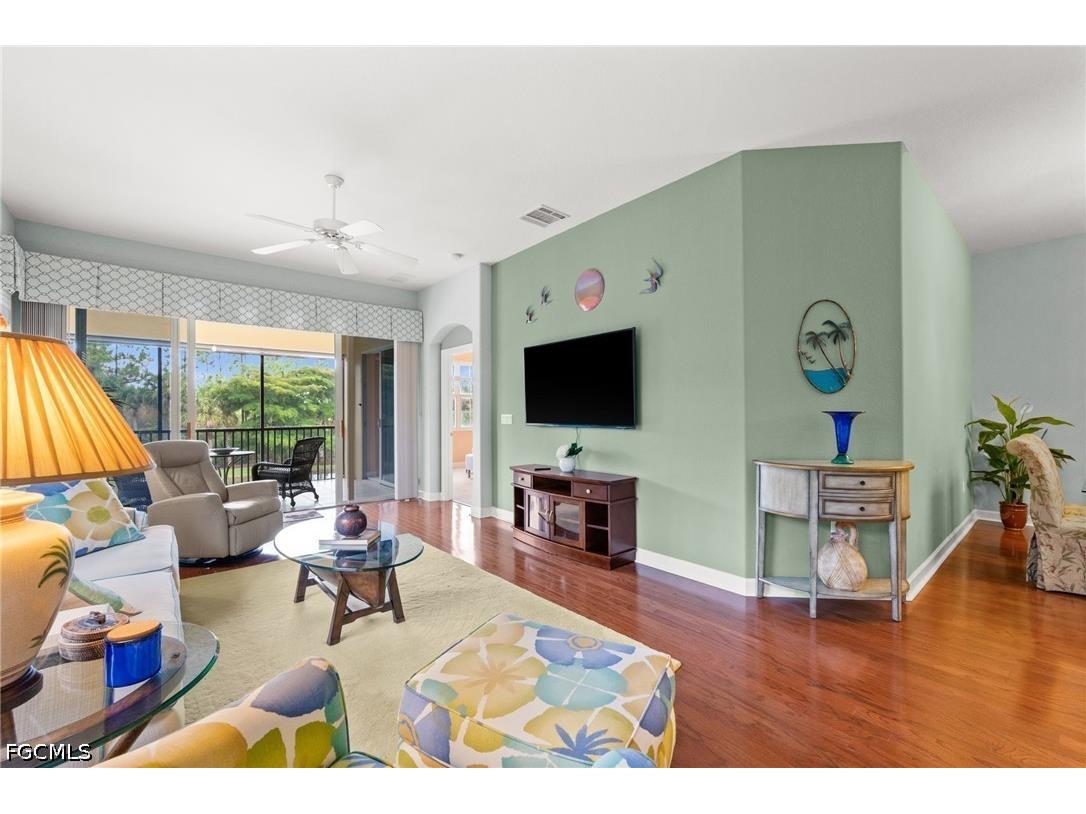 8641 Piazza Del Lago Circle #201 Estero FL 33928 2026028929 image3