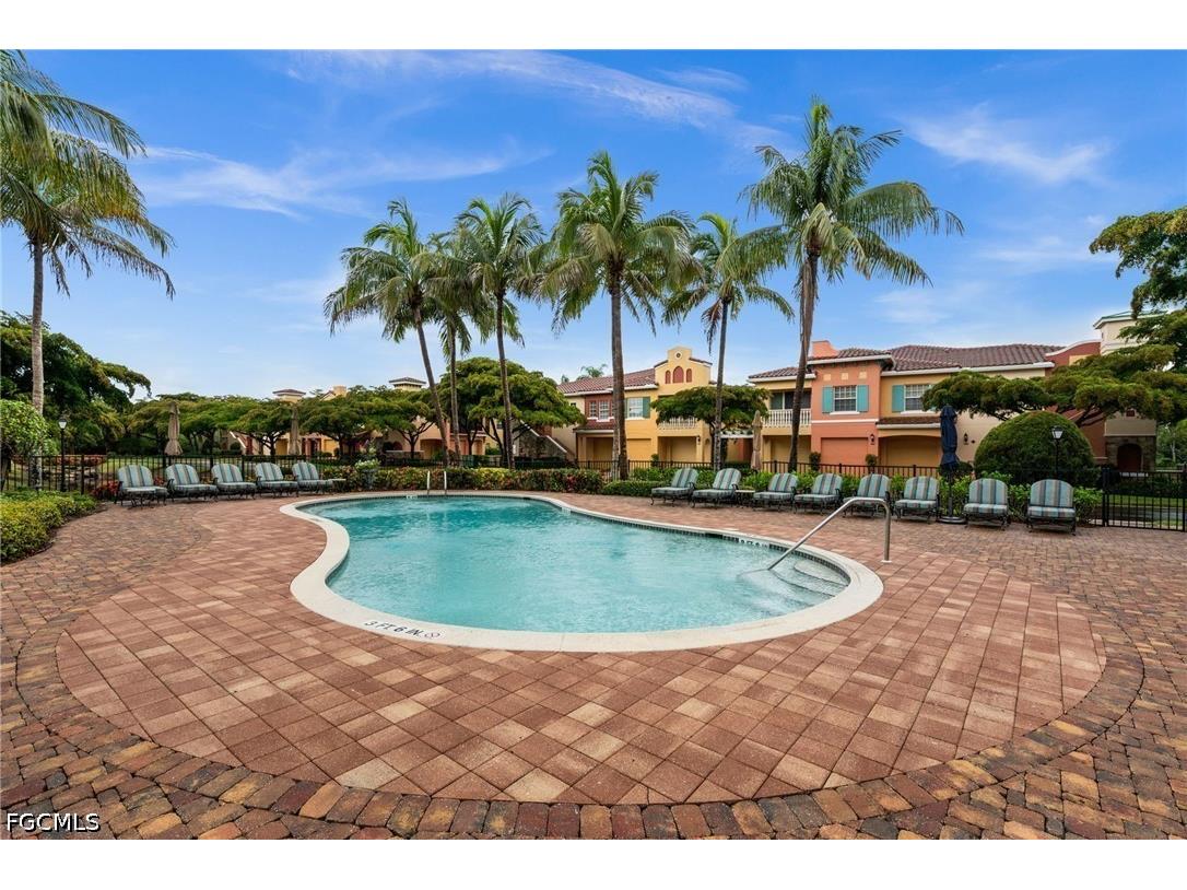 8641 Piazza Del Lago Circle #201 Estero FL 33928 2026028929 image33