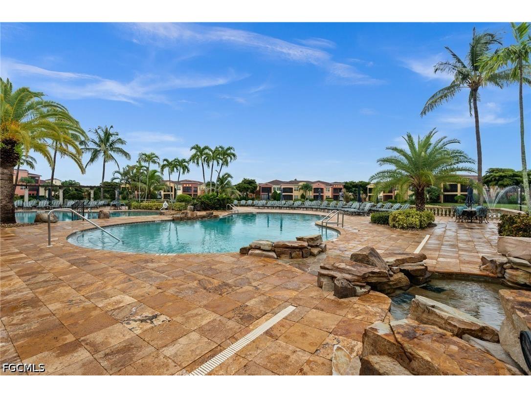 8641 Piazza Del Lago Circle #201 Estero FL 33928 2026028929 image39