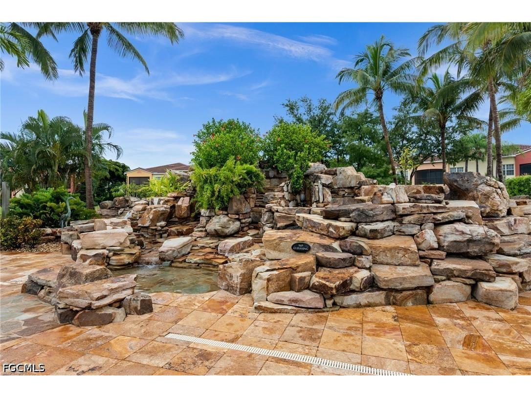 8641 Piazza Del Lago Circle #201 Estero FL 33928 2026028929 image40