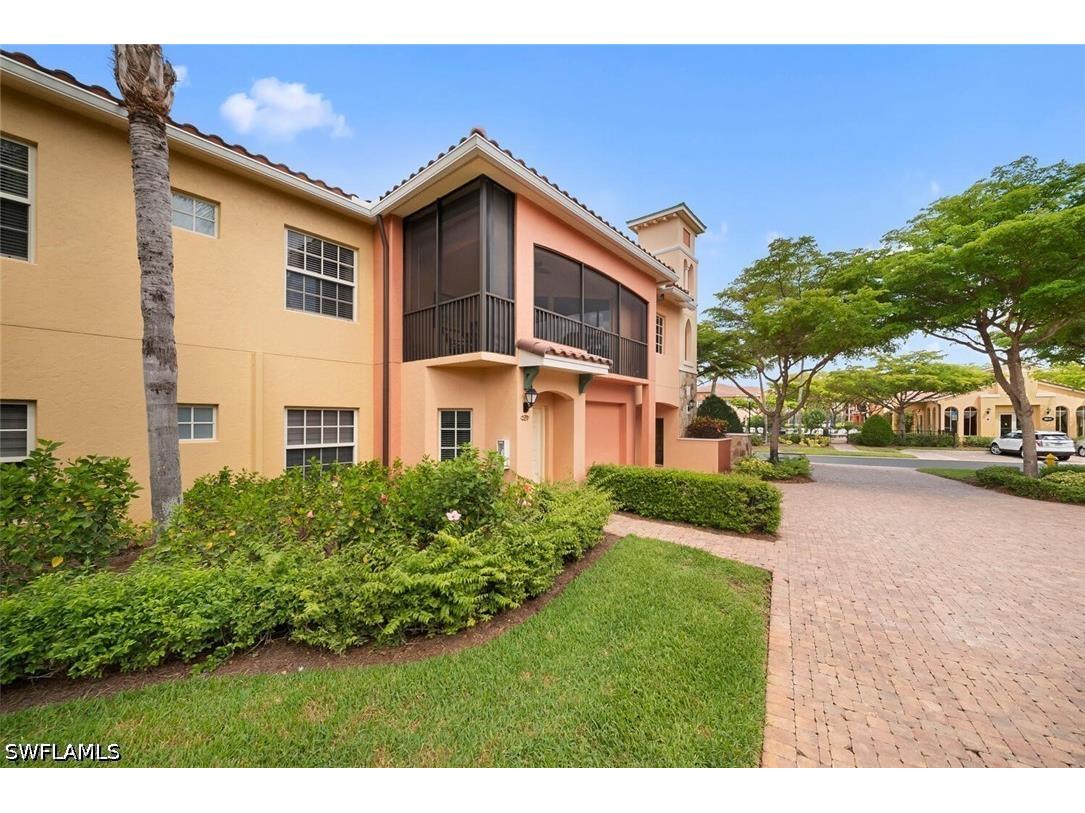8641 Piazza Del Lago Circle #202 Estero FL 33928 226015201 image3