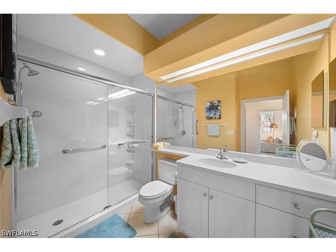 8641 Piazza Del Lago Circle #202 Estero FL 33928 226015201 image33
