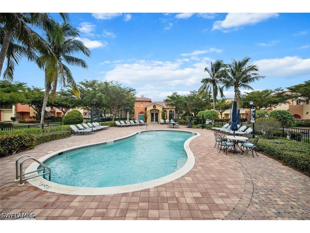8641 Piazza Del Lago Circle #202 Estero FL 33928 226015201 image7