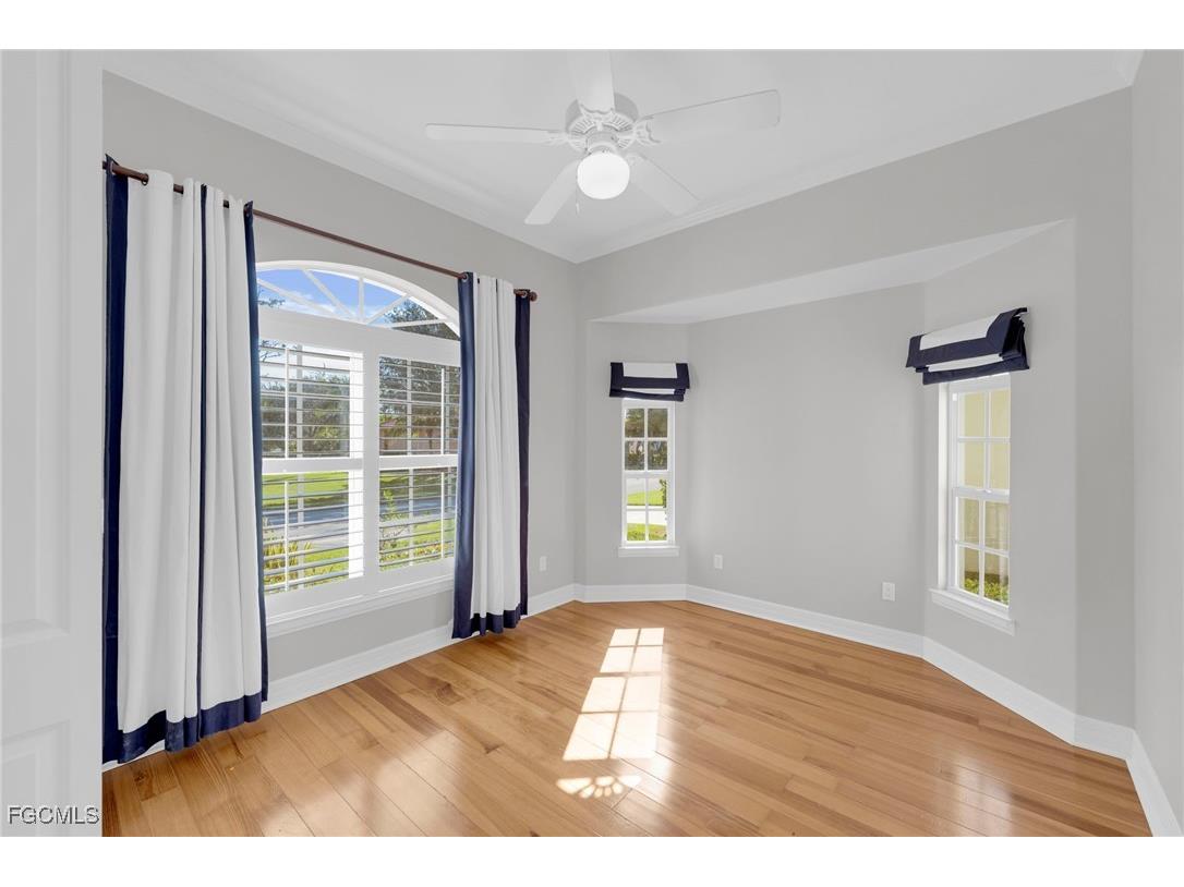 8642 S Lake Circle Fort Myers FL 33908 2025014452 image10