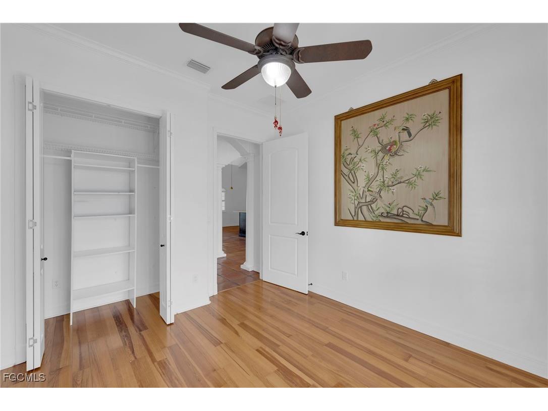 8642 S Lake Circle Fort Myers FL 33908 2025014452 image13