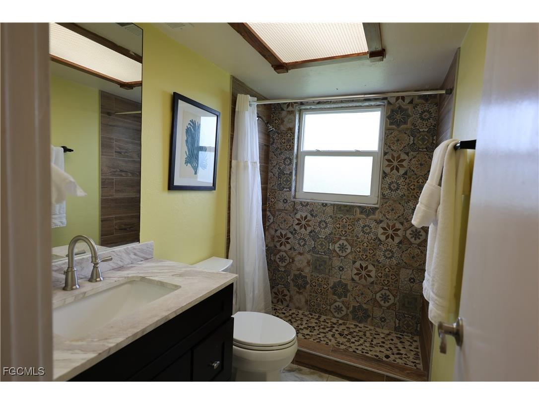 8642 Whispering Pines Drive Saint James City FL 33956 2025016327 image20