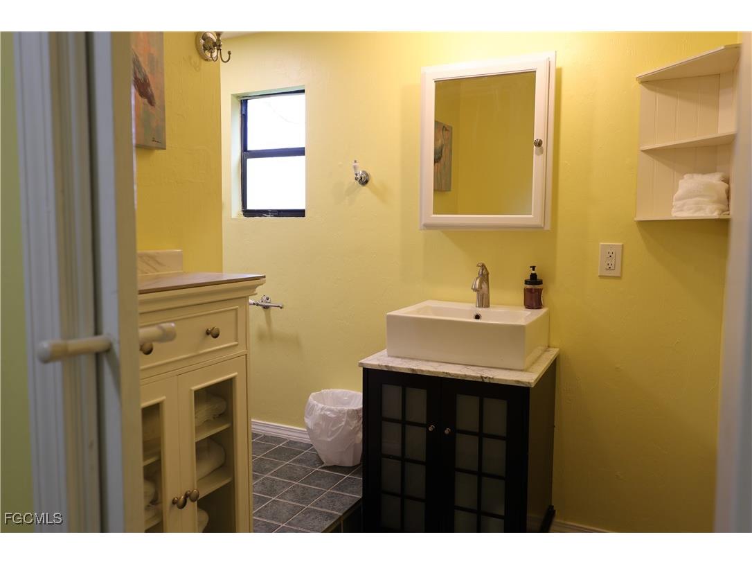 8642 Whispering Pines Drive Saint James City FL 33956 2025016327 image30