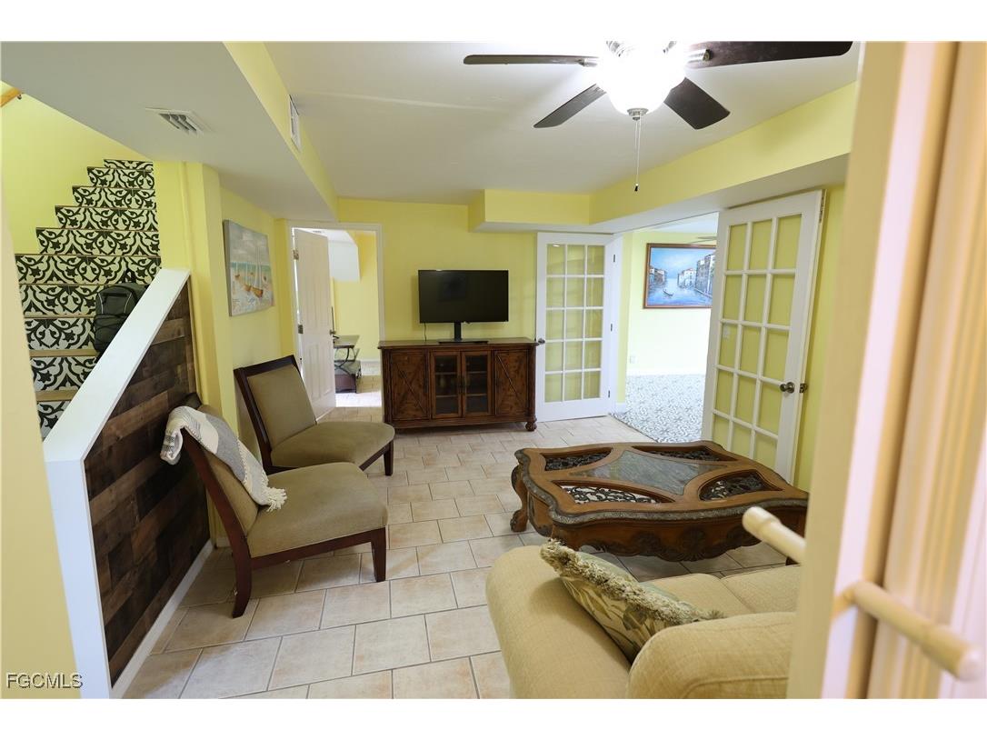 8642 Whispering Pines Drive Saint James City FL 33956 2025016327 image32