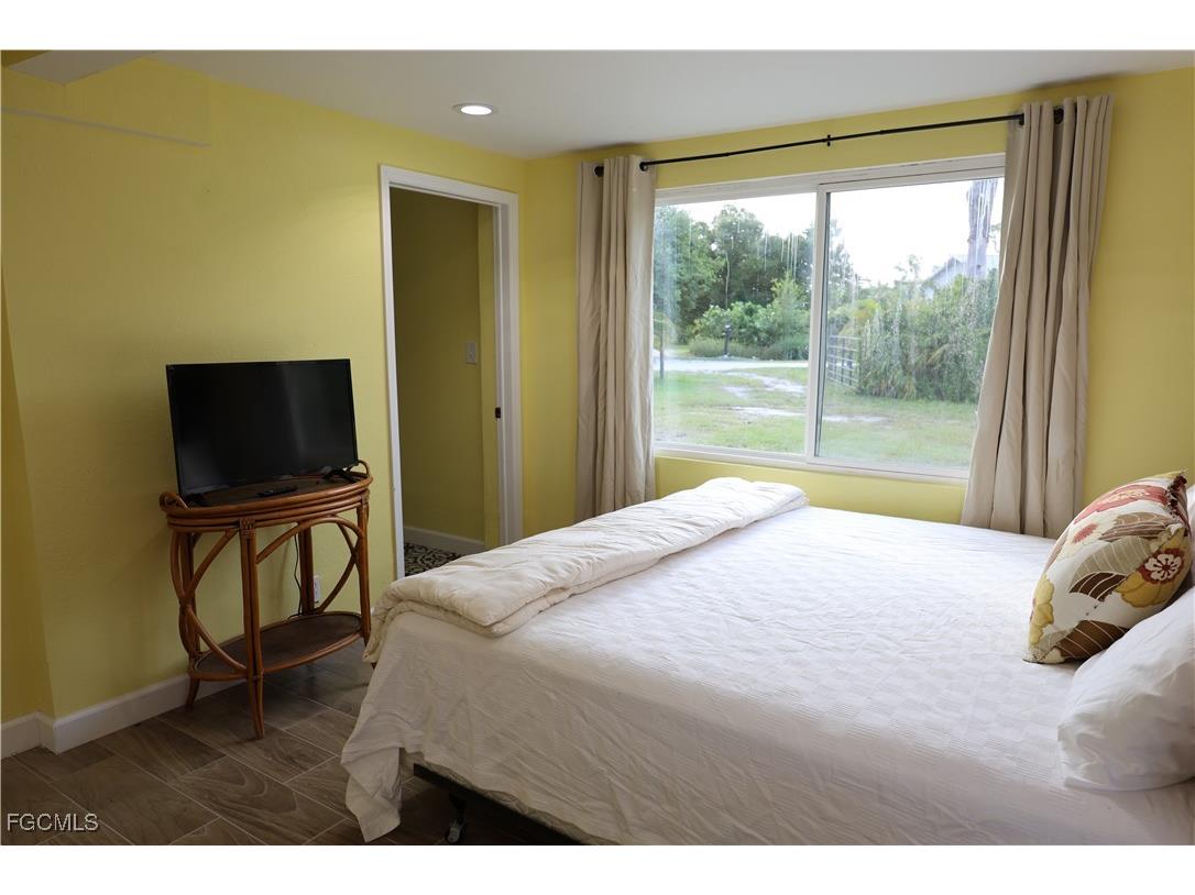 8642 Whispering Pines Drive Saint James City FL 33956 2025016327 image37