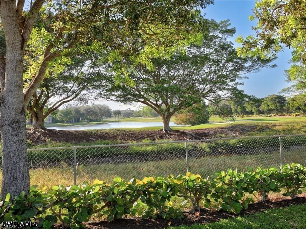 8647 Ibis Cove Circle Naples FL 34119 226015654 image3