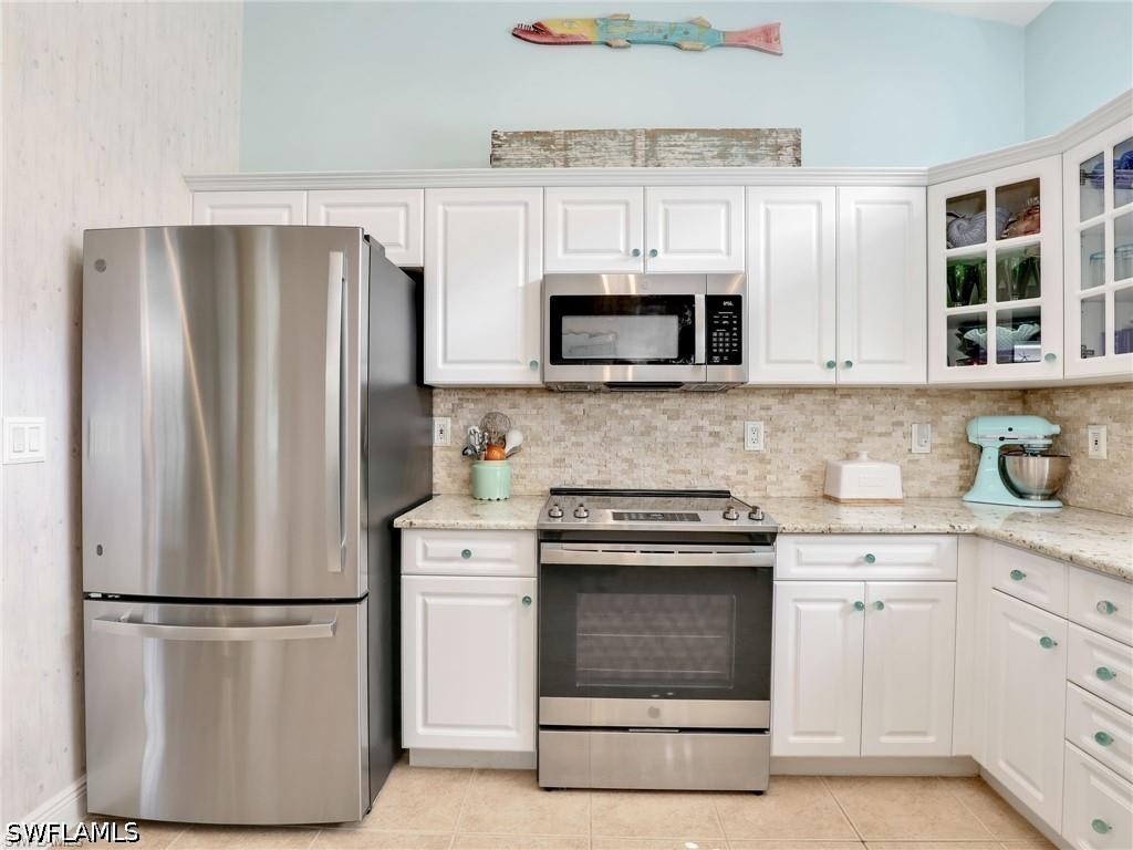 8647 Ibis Cove Circle Naples FL 34119 226015654 image8