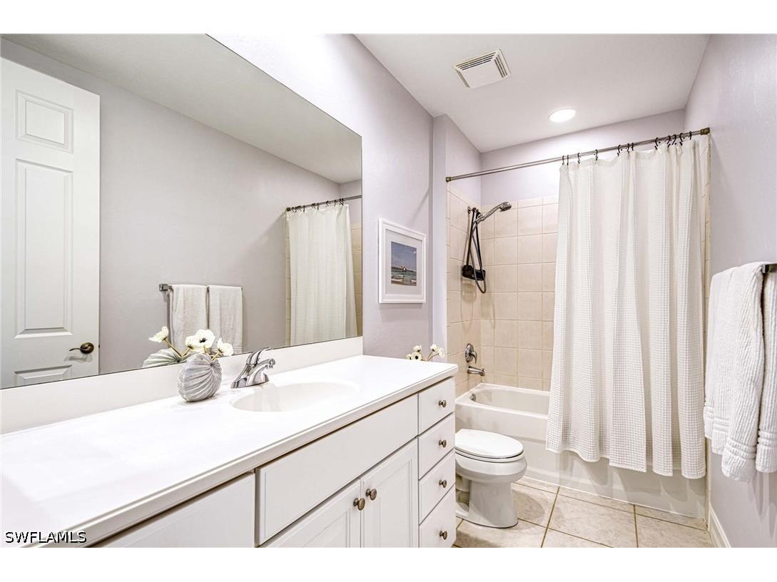 8649 Champions Point #1201 Naples FL 34113 226019841 image16