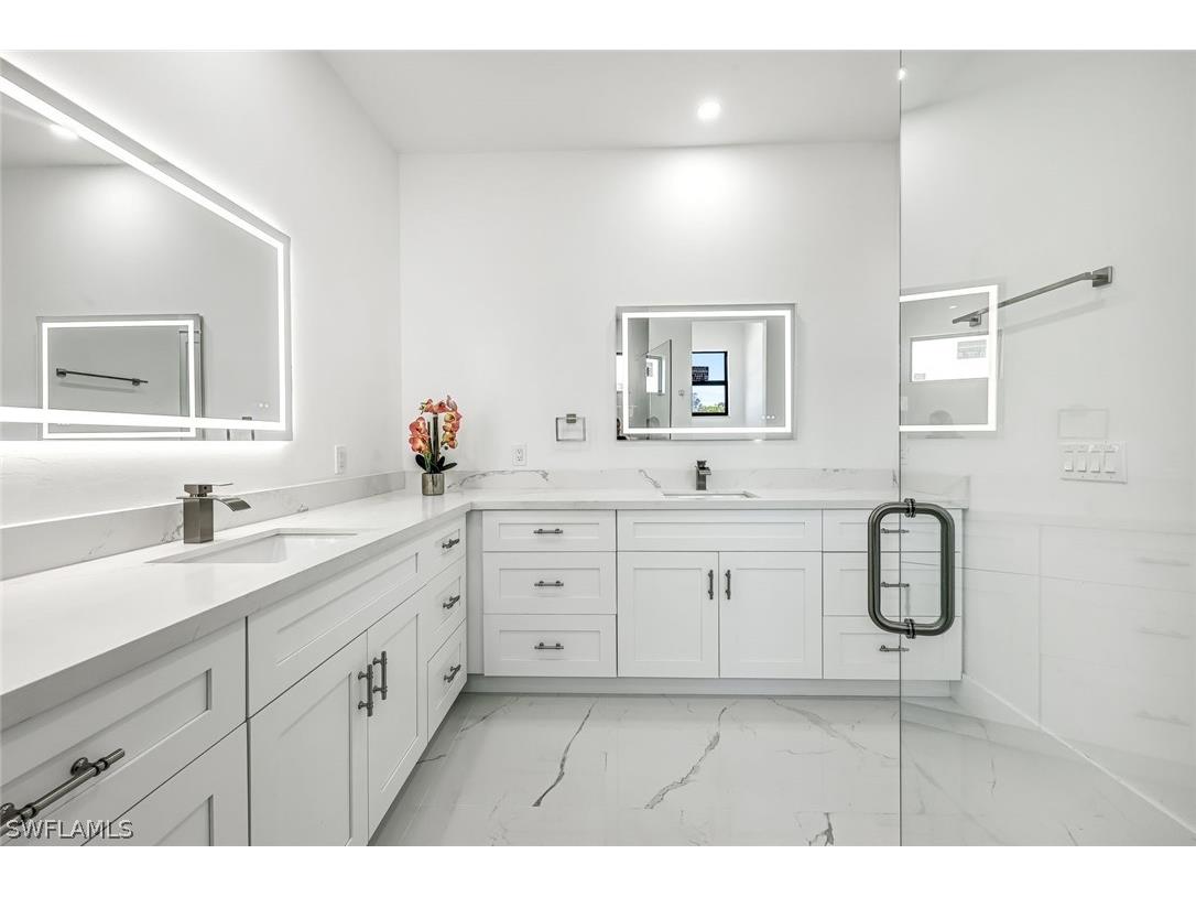 865 Chipley Street E Lehigh Acres FL 33974 226006698 image16