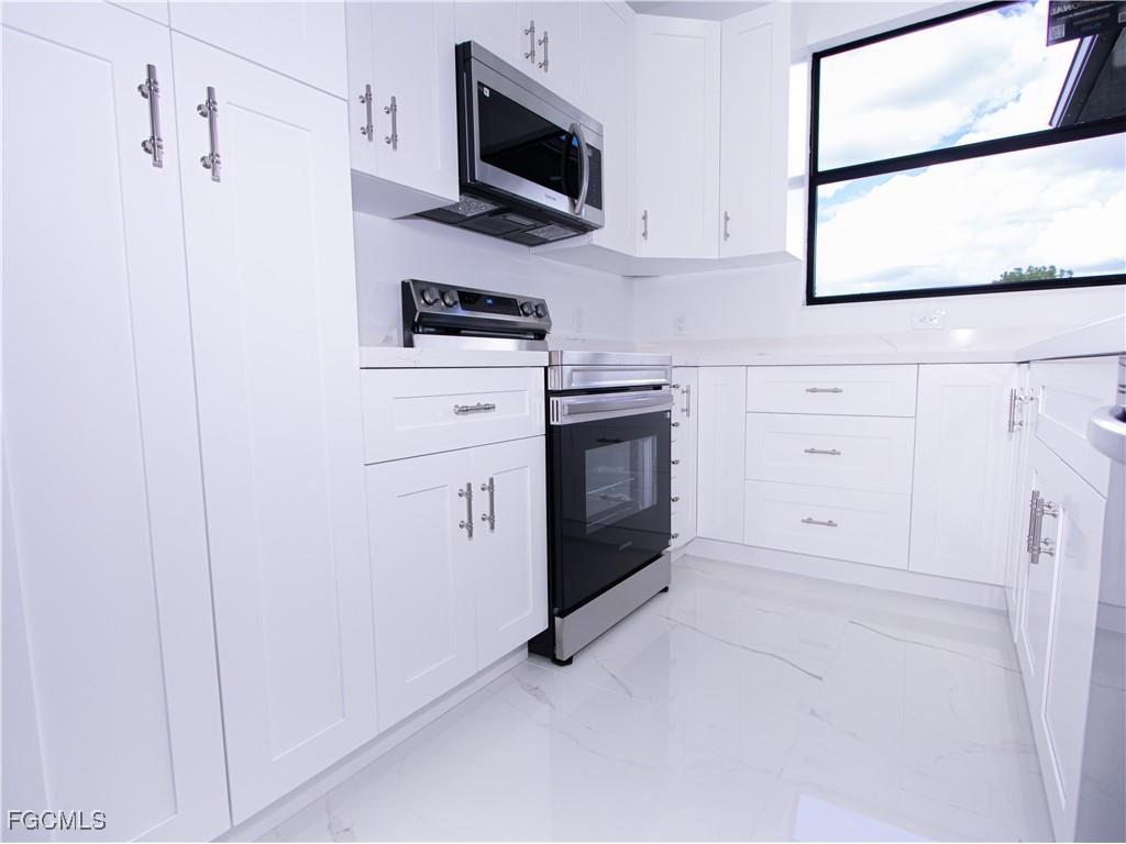 865 Chipley Street Lehigh Acres FL 33974 2025017043 image10