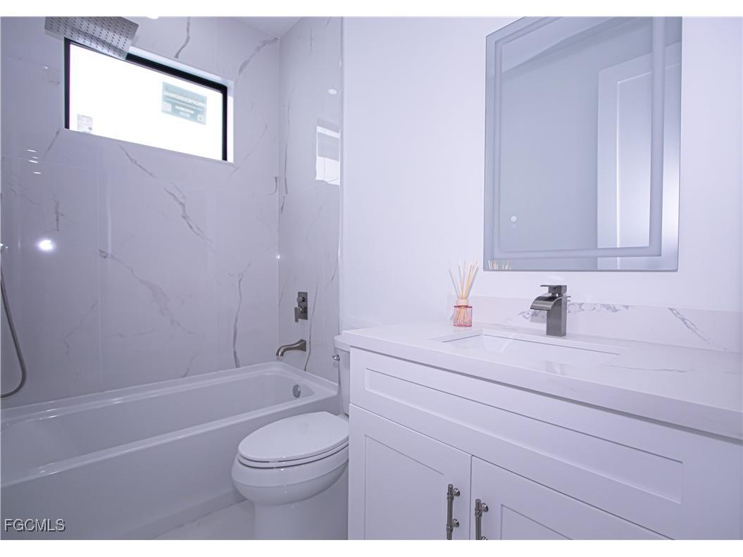 865 Chipley Street Lehigh Acres FL 33974 2025017043 image27