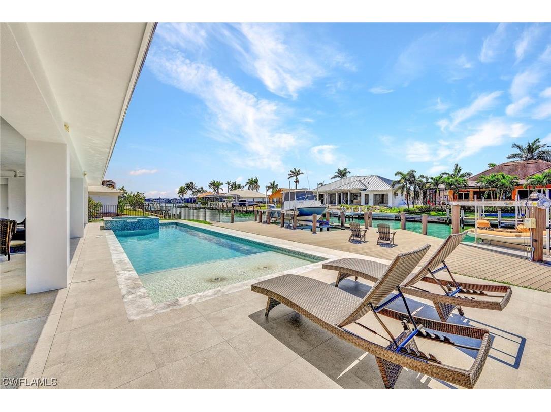 865 Elm Court Marco Island FL 34145 223028816 image1