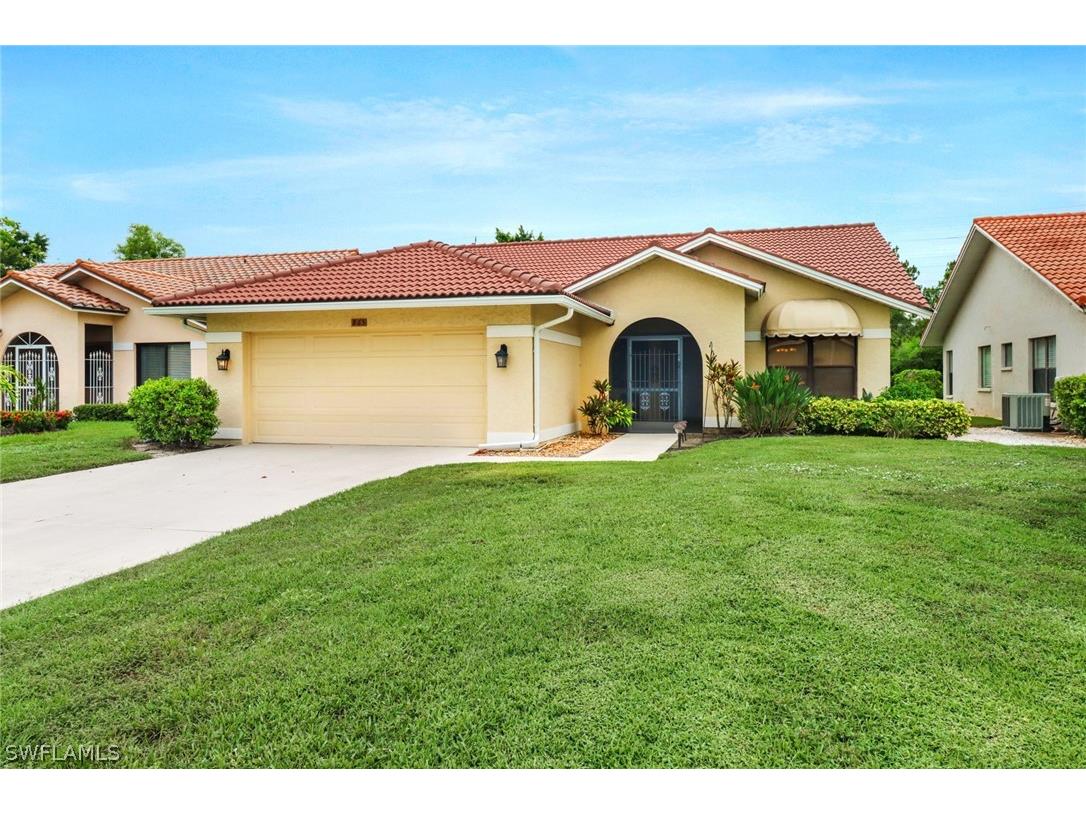 865 Kings Way Naples FL 34104 224055745 image1