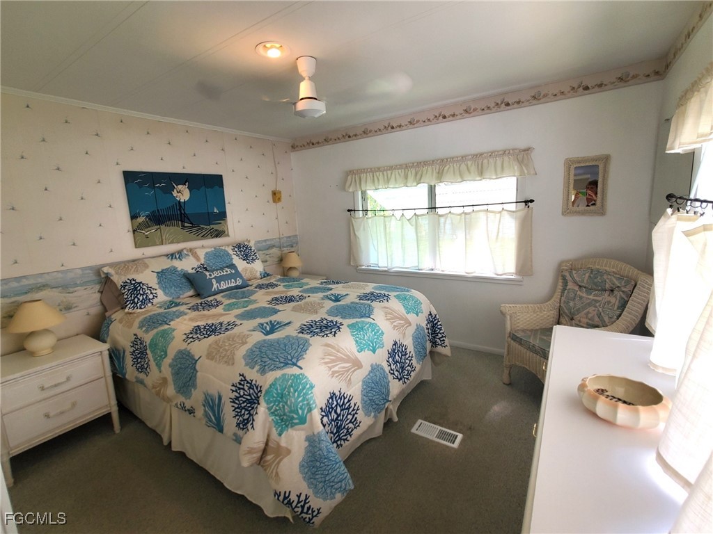 865 Moonlight Drive North Fort Myers FL 33917 2025011733 image12