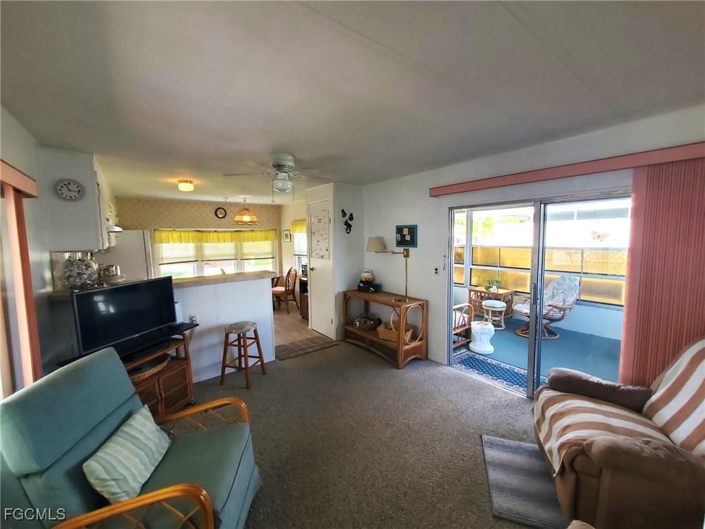 865 Moonlight Drive North Fort Myers FL 33917 2025011733 image7