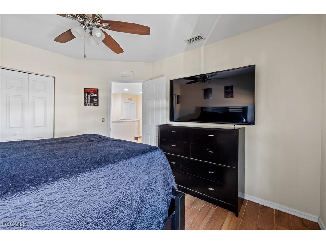 8657 Sumner Avenue Fort Myers FL 33908 2025015355 image24