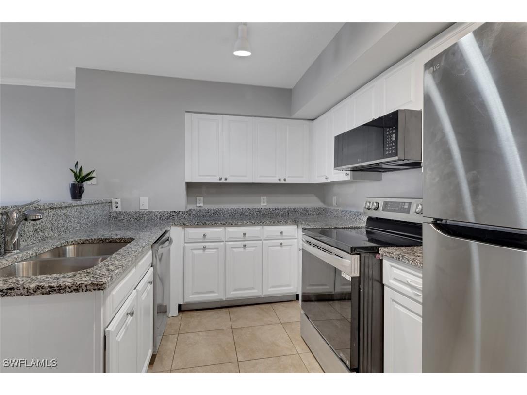8659 River Homes Lane #105 Bonita Springs FL 34135 225073264 image9