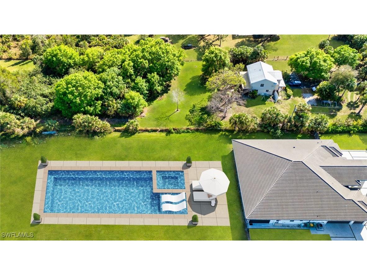 866 12th Street NE Naples FL 34120 225016417 image2