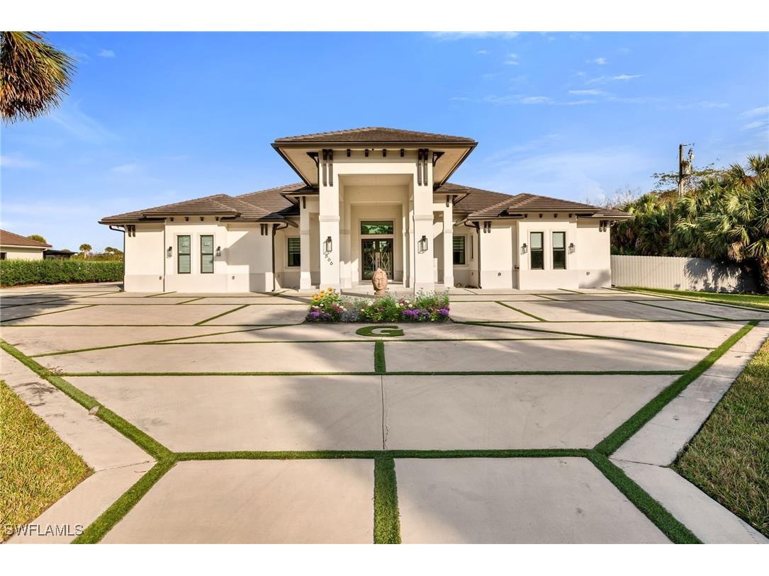 866 12th Street NE Naples FL 34120 225016417 image4