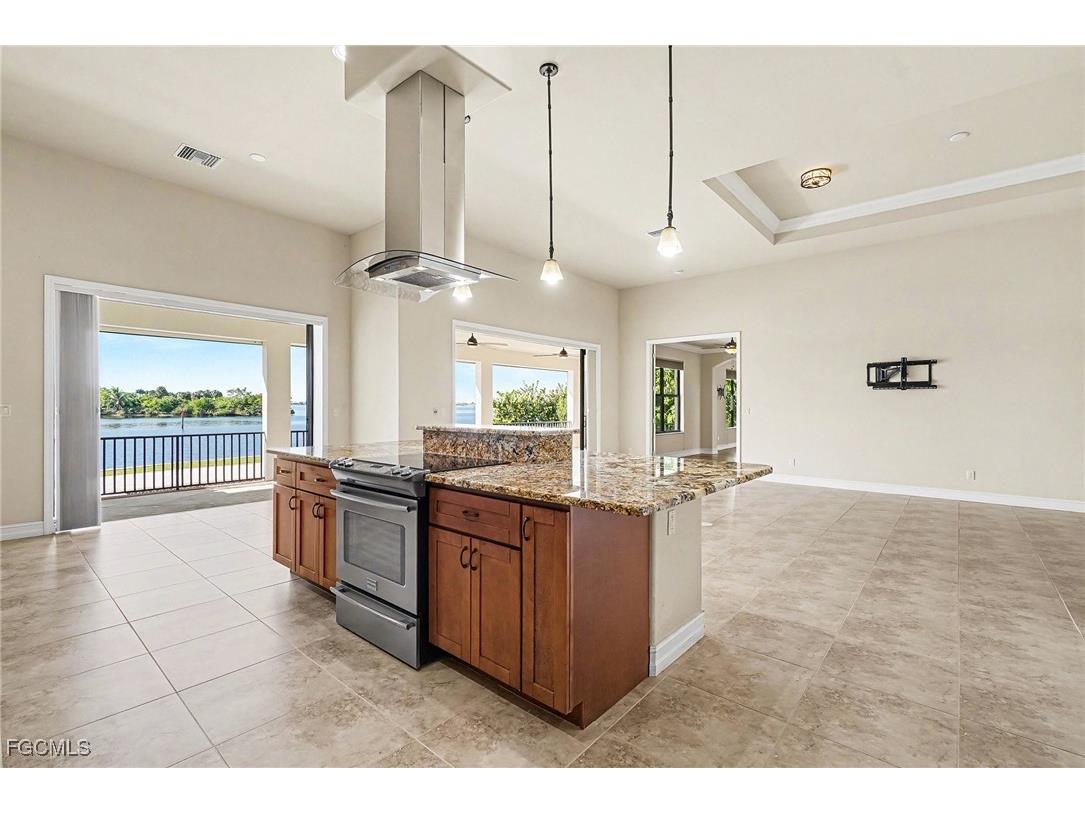 866 Cal Cove Drive Fort Myers FL 33919 2026000996 image19