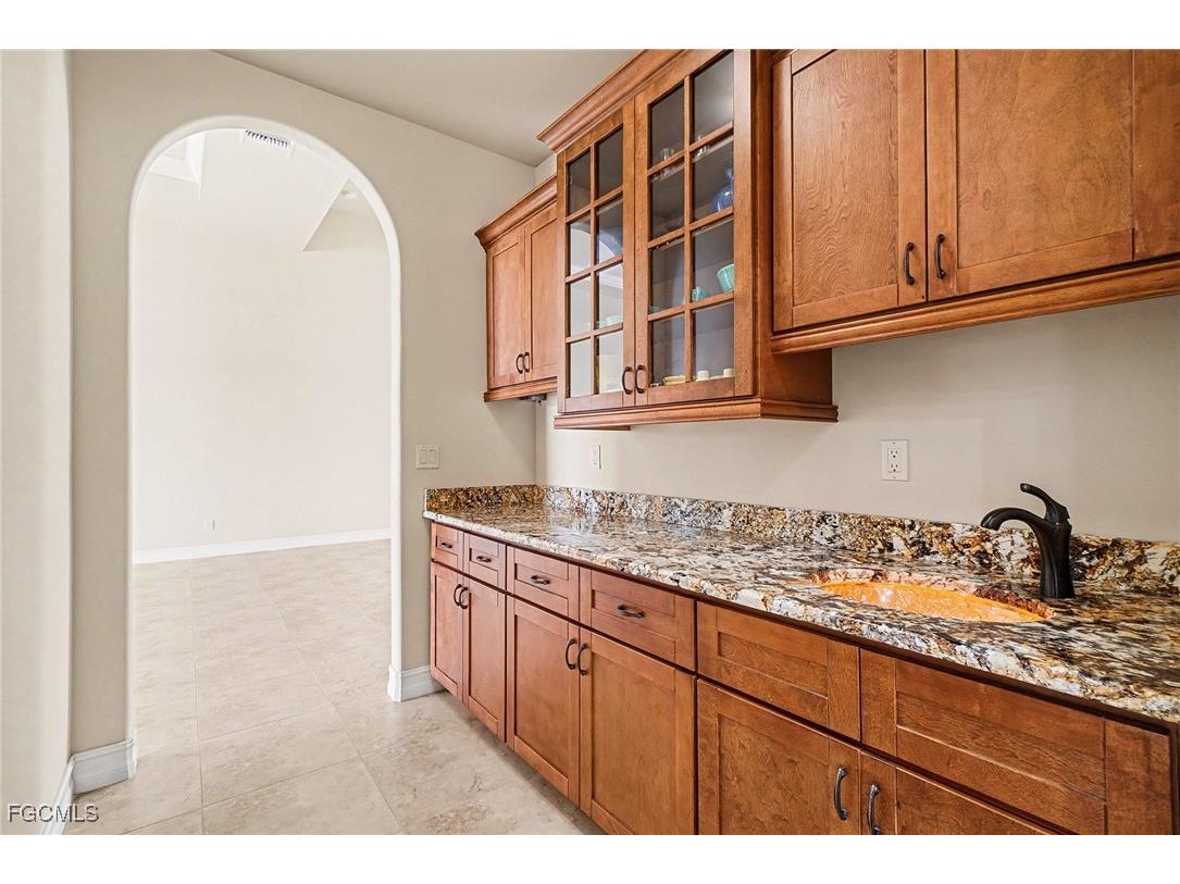 866 Cal Cove Drive Fort Myers FL 33919 2026000996 image23