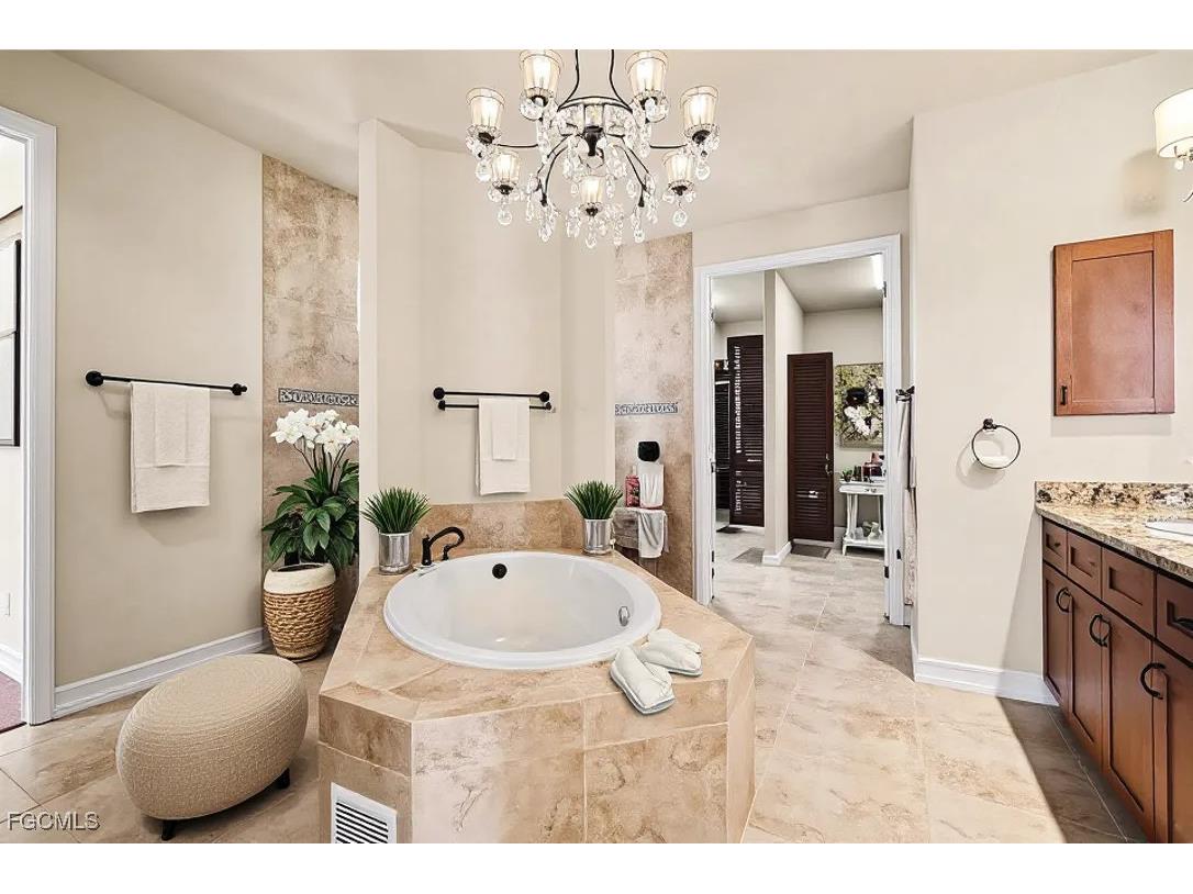 866 Cal Cove Drive Fort Myers FL 33919 2026000996 image34