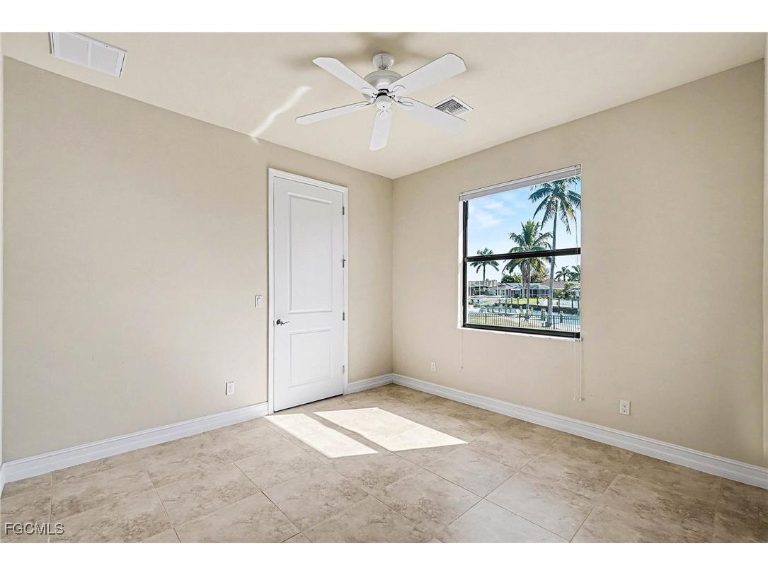 866 Cal Cove Drive Fort Myers FL 33919 2026000996 image39