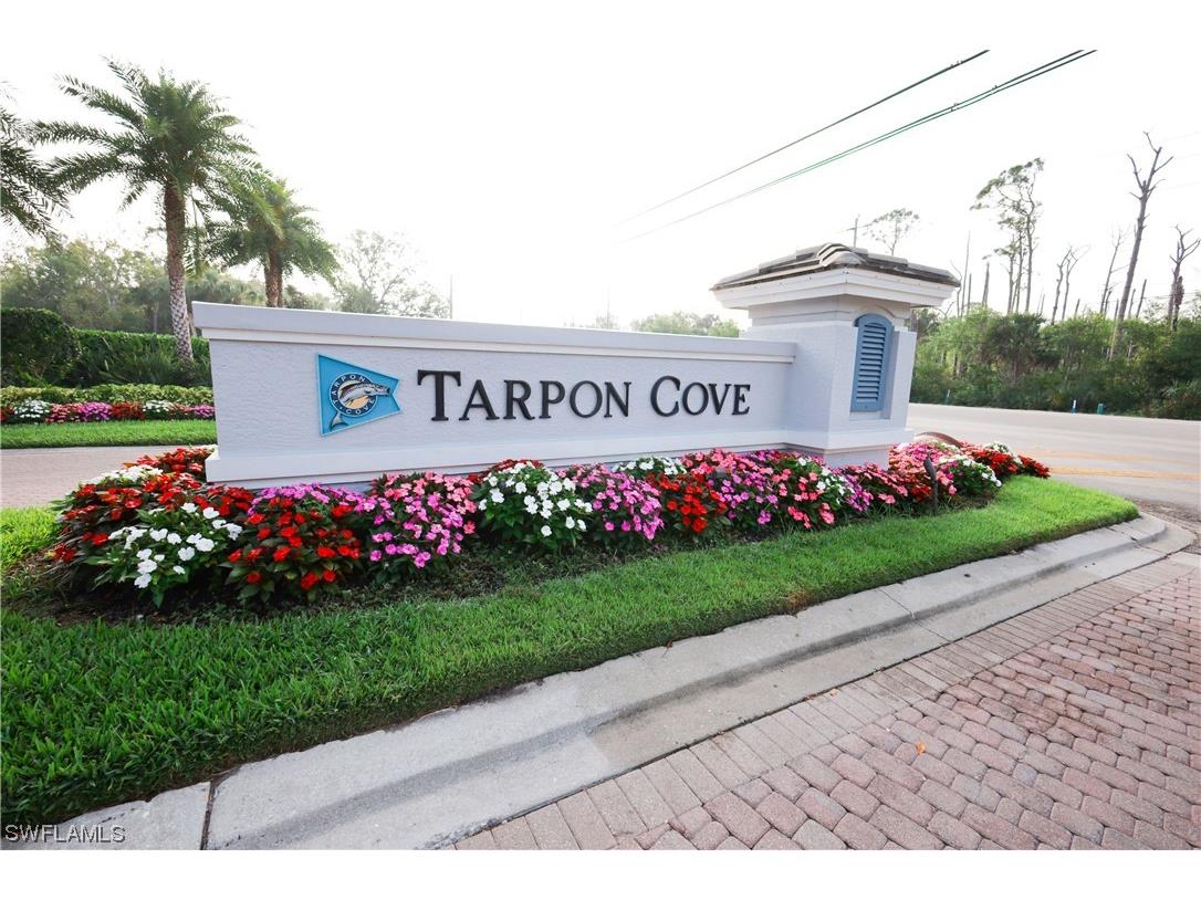 866 Carrick Bend Circle #201 Naples FL 34110 223023347 image1