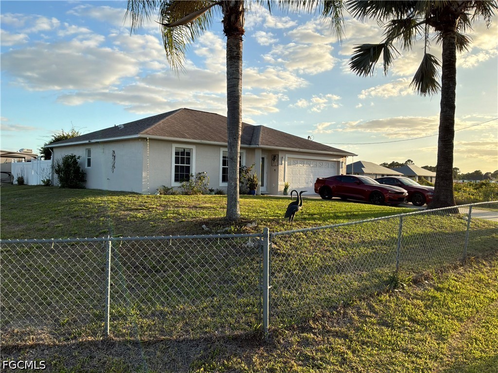 866 Chipley Street E Lehigh Acres FL 33974 2026017424 image1