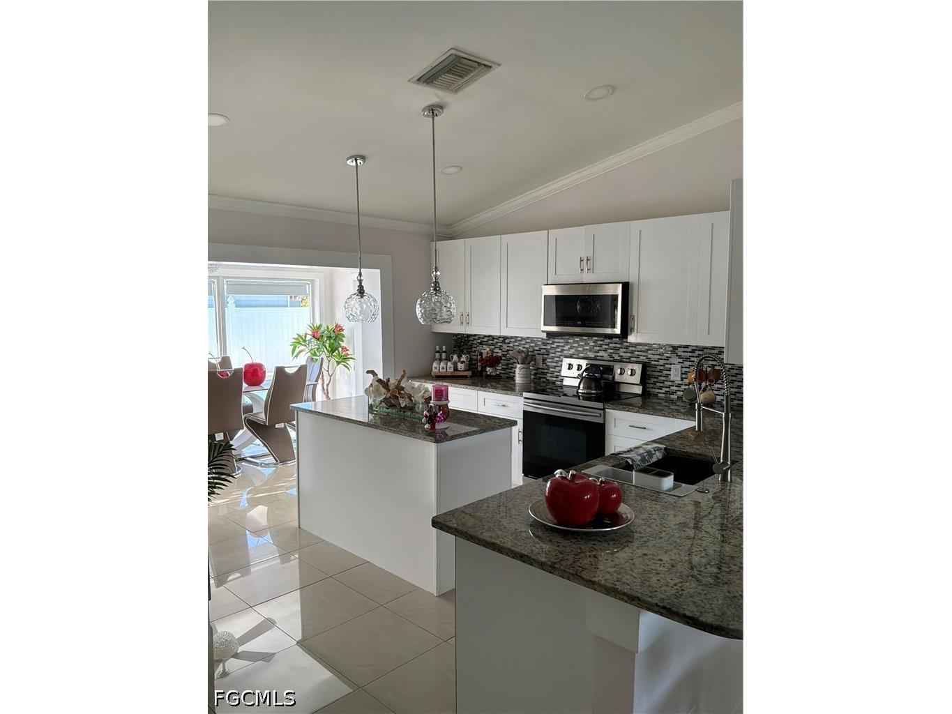 866 Chipley Street E Lehigh Acres FL 33974 2026017424 image8