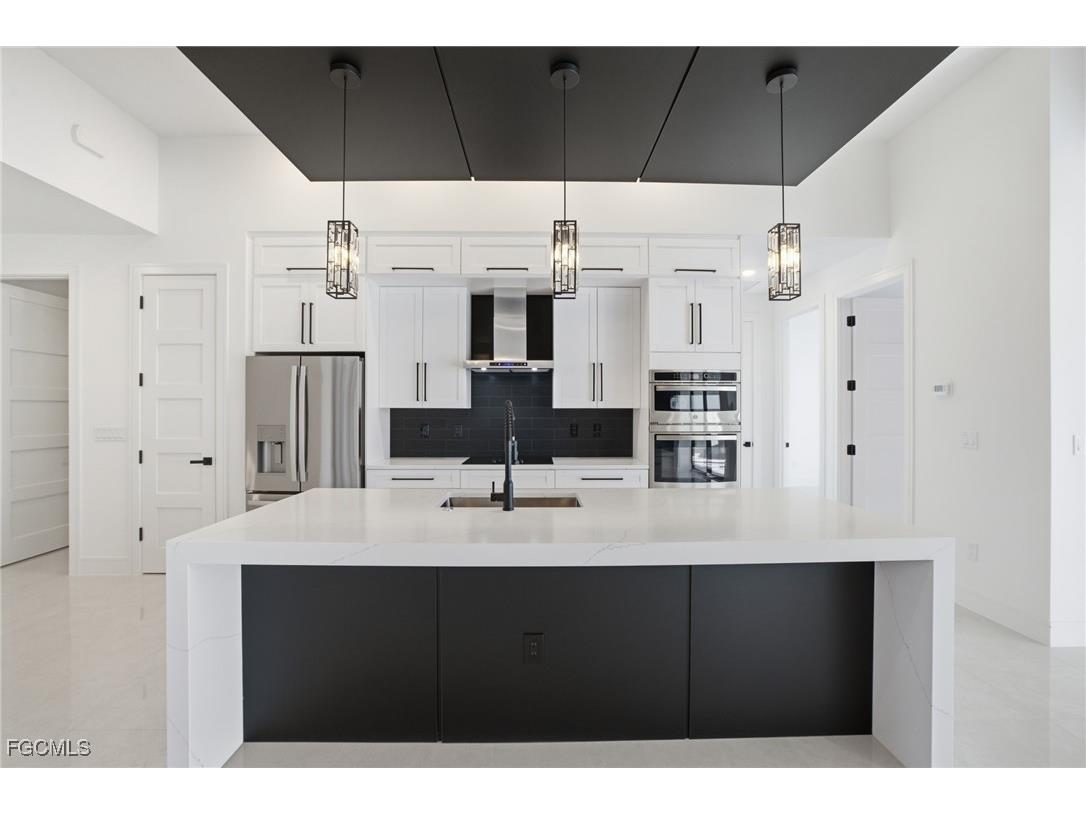 866 SW 18th Street Cape Coral FL 33991 2025015963 image23