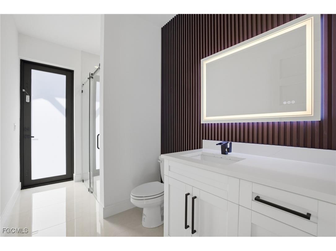 866 SW 18th Street Cape Coral FL 33991 2025015963 image27