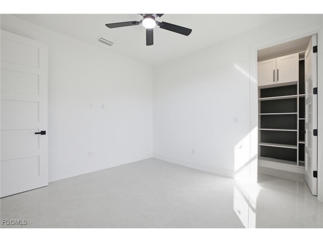 866 SW 18th Street Cape Coral FL 33991 2025015963 image29