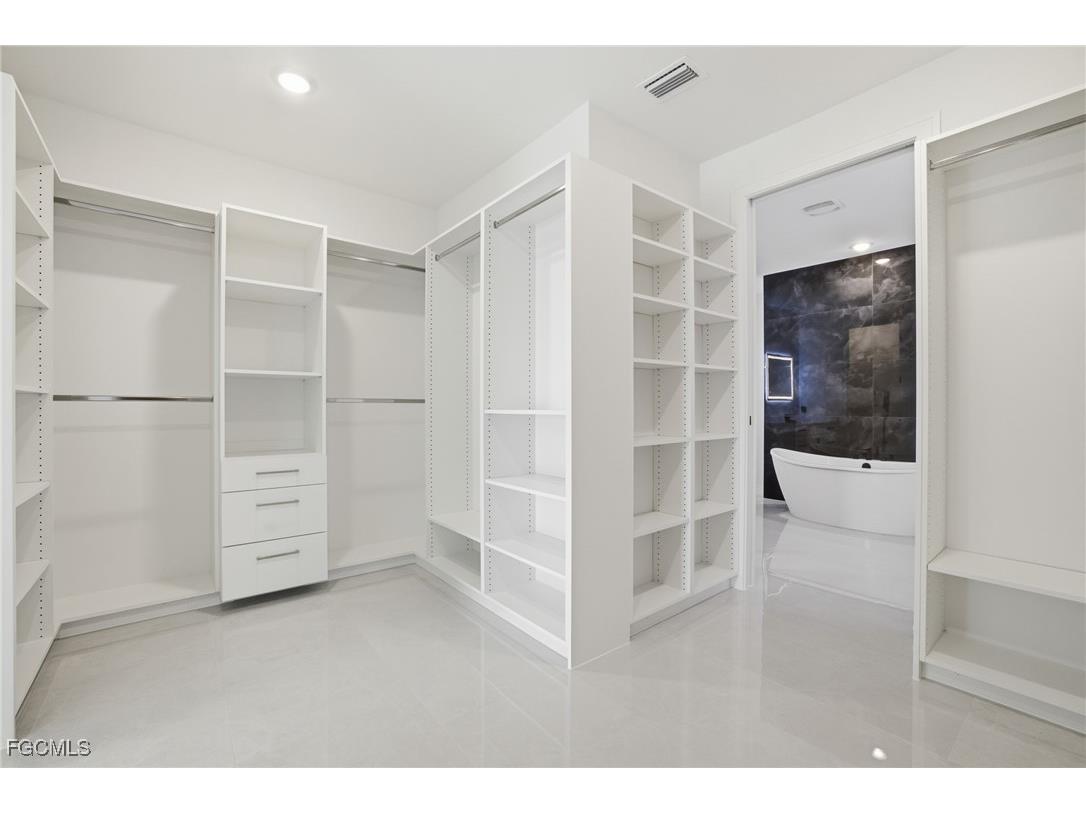 866 SW 18th Street Cape Coral FL 33991 2025015963 image34