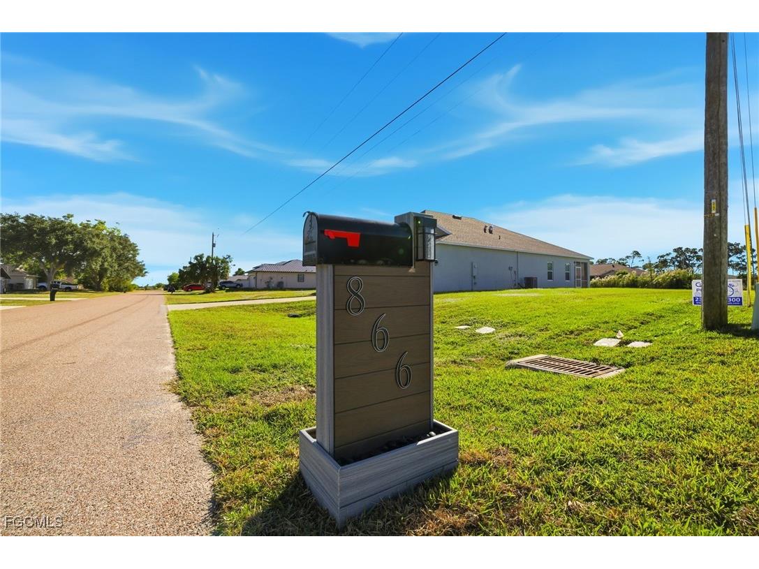 866 SW 18th Street Cape Coral FL 33991 2025015963 image44