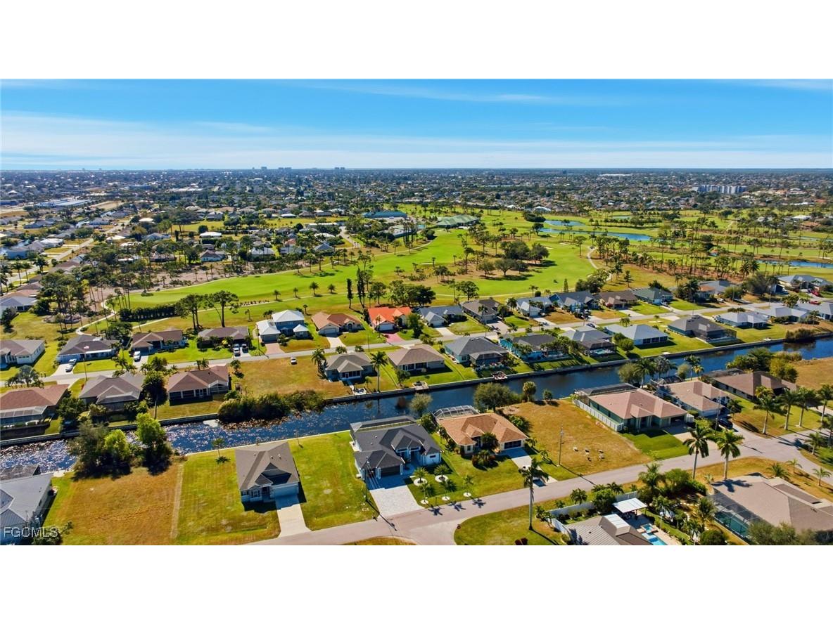 866 SW 18th Street Cape Coral FL 33991 2025015963 image6