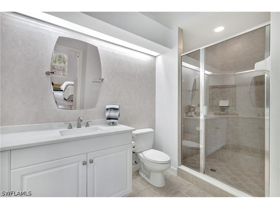 8661 Piazza Del Lago Circle #204 Estero FL 33928 226015156 image11