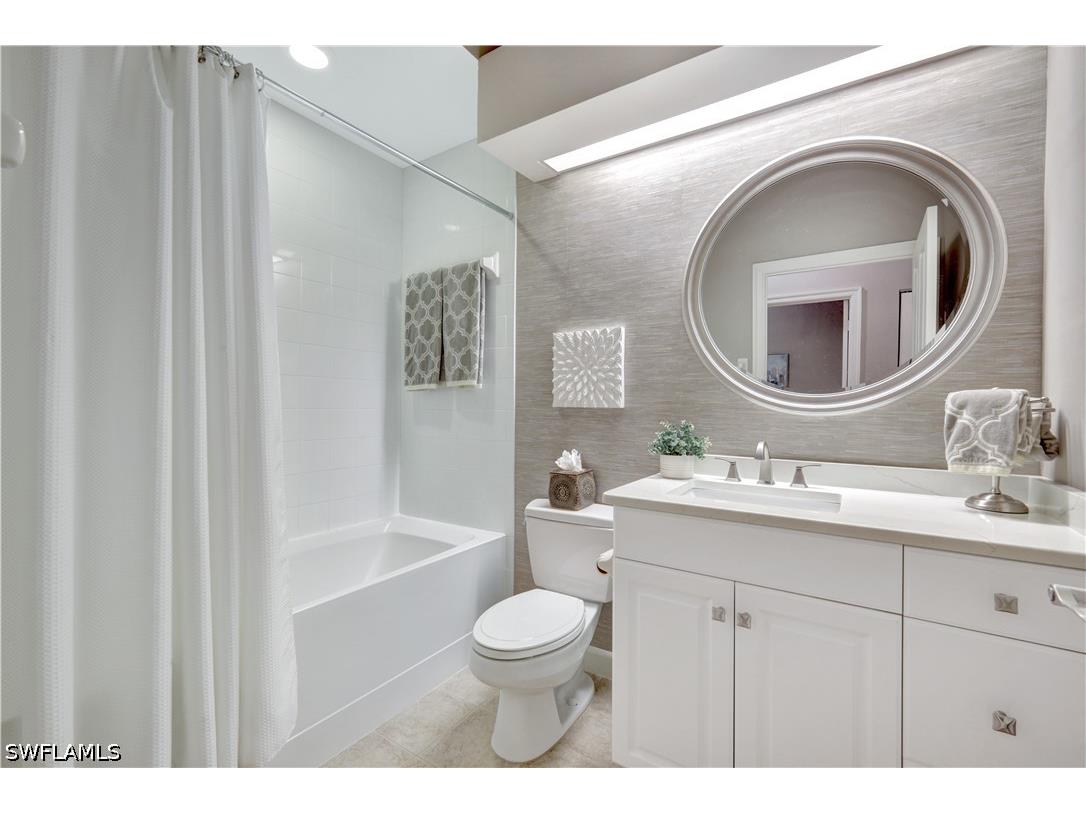 8661 Piazza Del Lago Circle #204 Estero FL 33928 226015156 image13