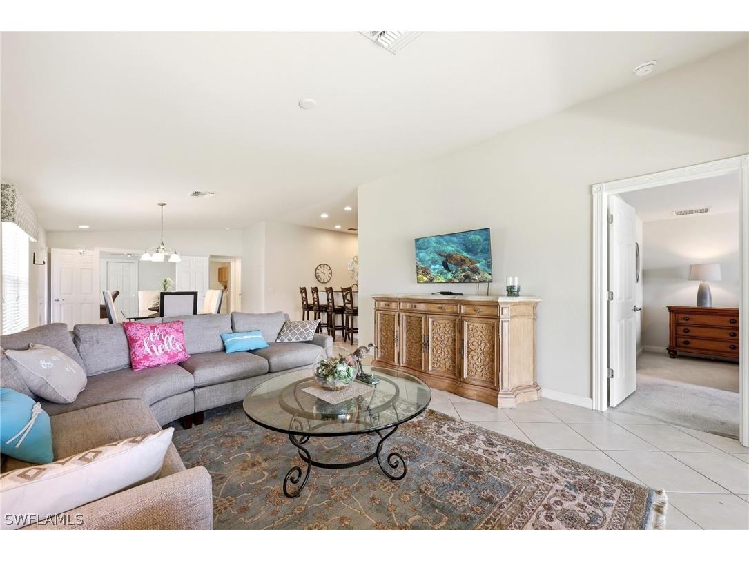 8664 Genova Court Naples FL 34114 226010147 image10