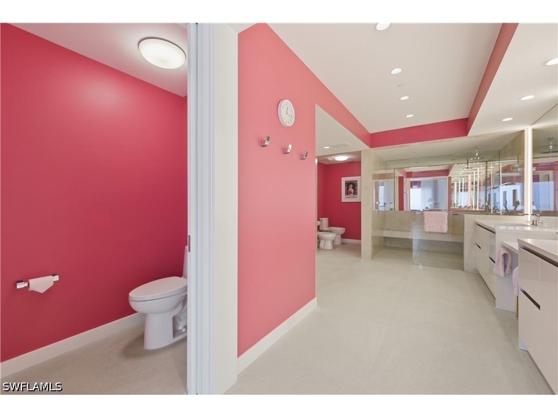 8665 Bay Colony Drive #2001 Naples FL 34108 226022514 image13